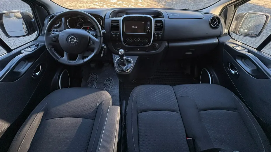 OPEL Vivaro -
