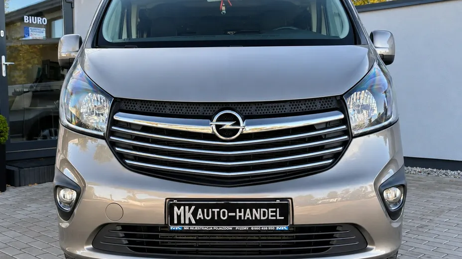 OPEL Vivaro -
