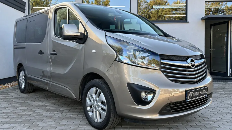 OPEL Vivaro -