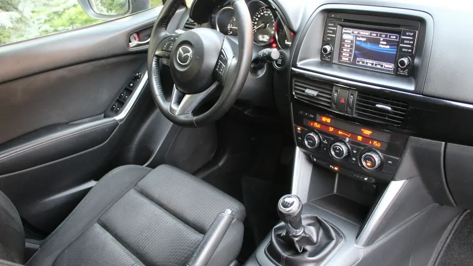 MAZDA CX-5 -