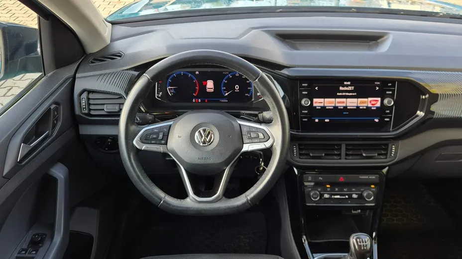 VOLKSWAGEN T-Cross -