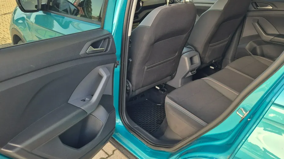 VOLKSWAGEN T-Cross -