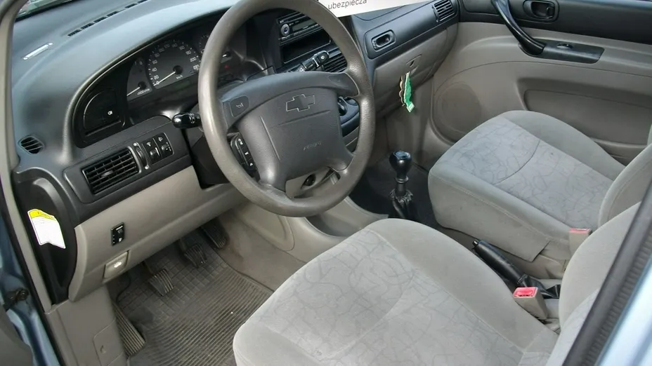 CHEVROLET Rezzo -