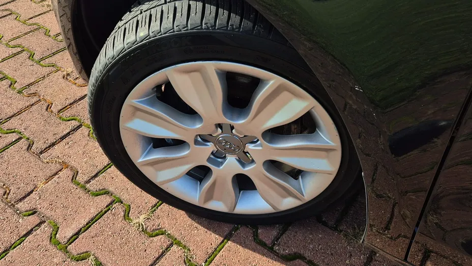 AUDI A1 -
