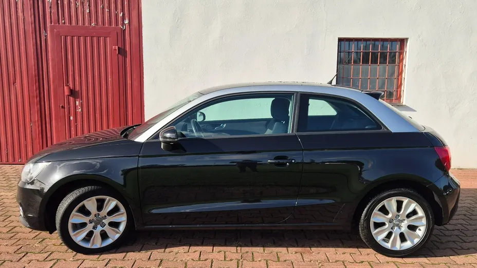 AUDI A1 -