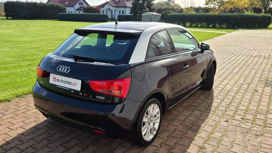 AUDI A1 -