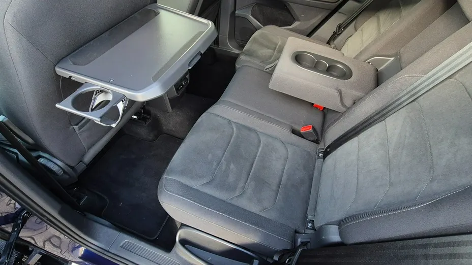 VOLKSWAGEN Tiguan -