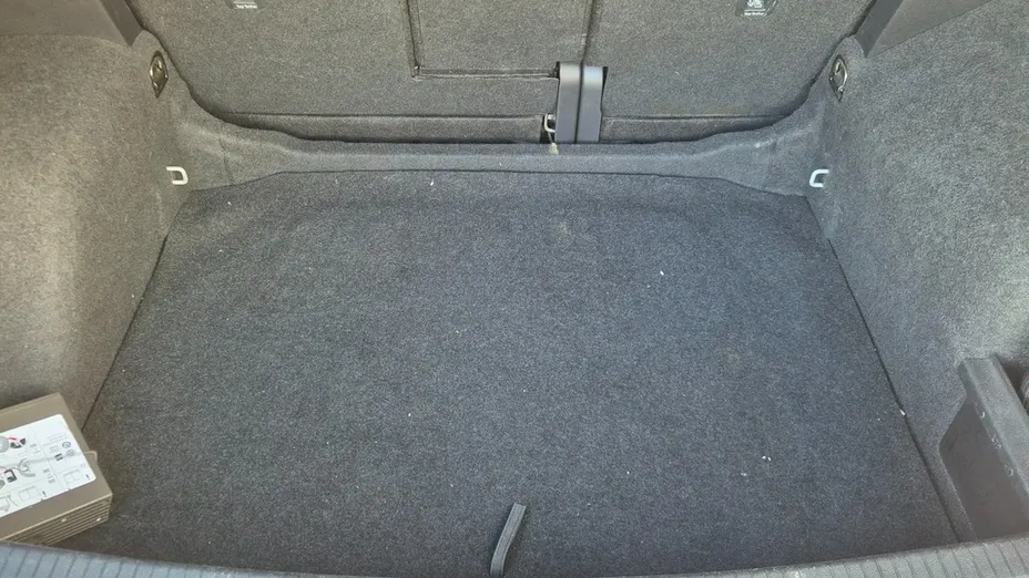 VOLKSWAGEN Tiguan -