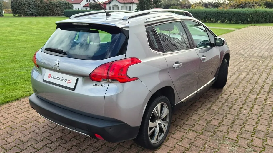 PEUGEOT 2008 -