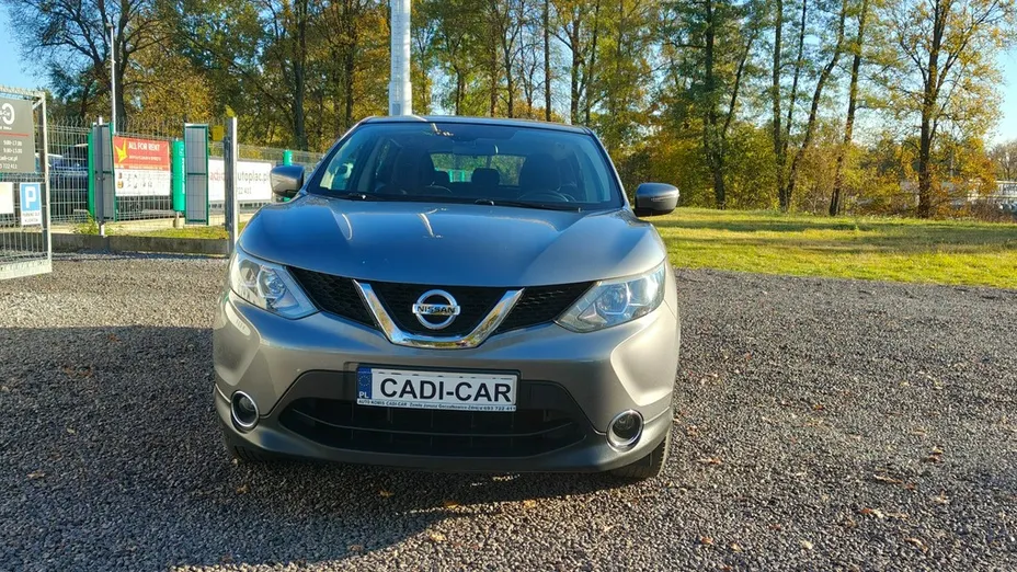 NISSAN Qashqai -