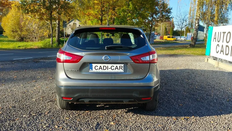 NISSAN Qashqai -