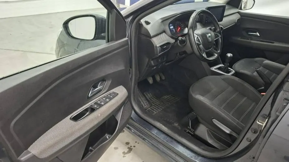 DACIA Sandero -