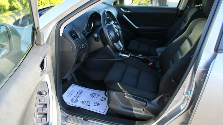 MAZDA CX-5 -