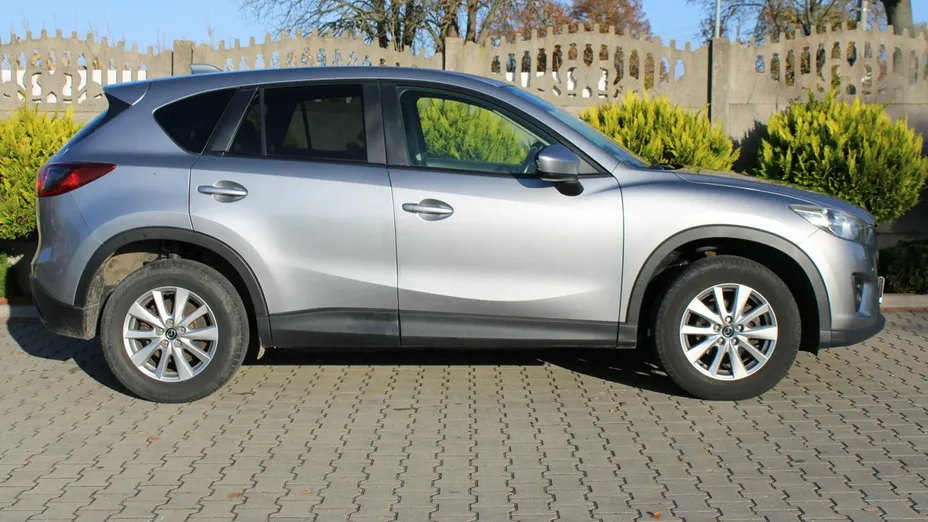 MAZDA CX-5 -