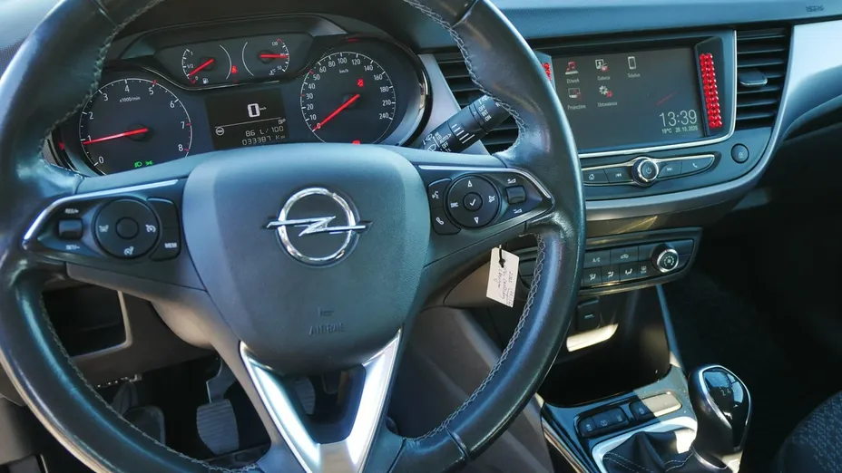 OPEL Crossland -