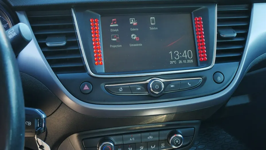 OPEL Crossland -