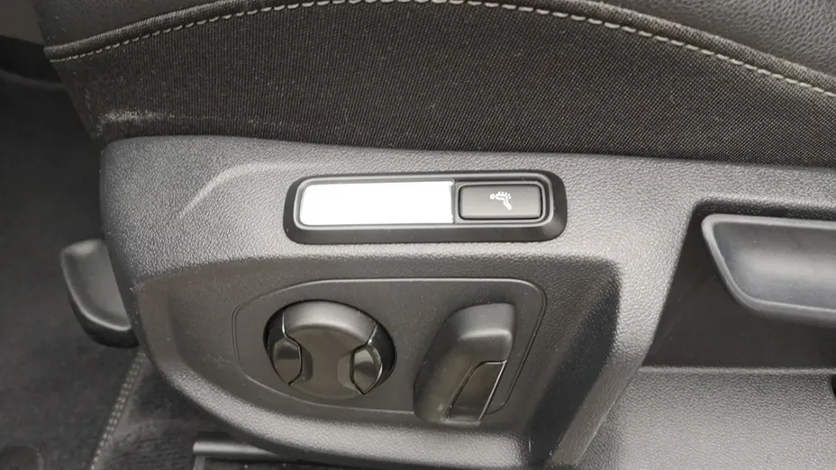 VOLKSWAGEN Arteon -