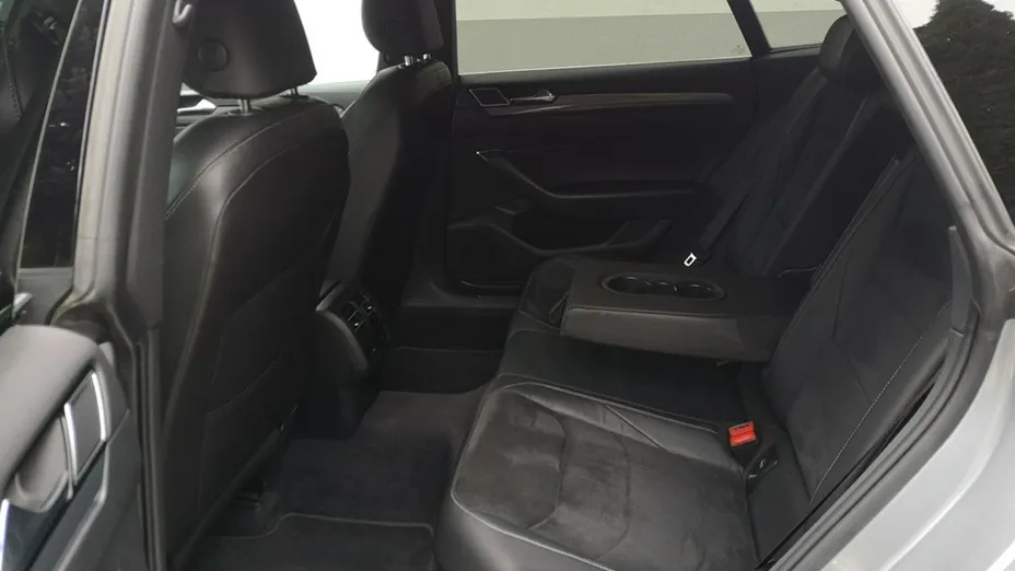VOLKSWAGEN Arteon -
