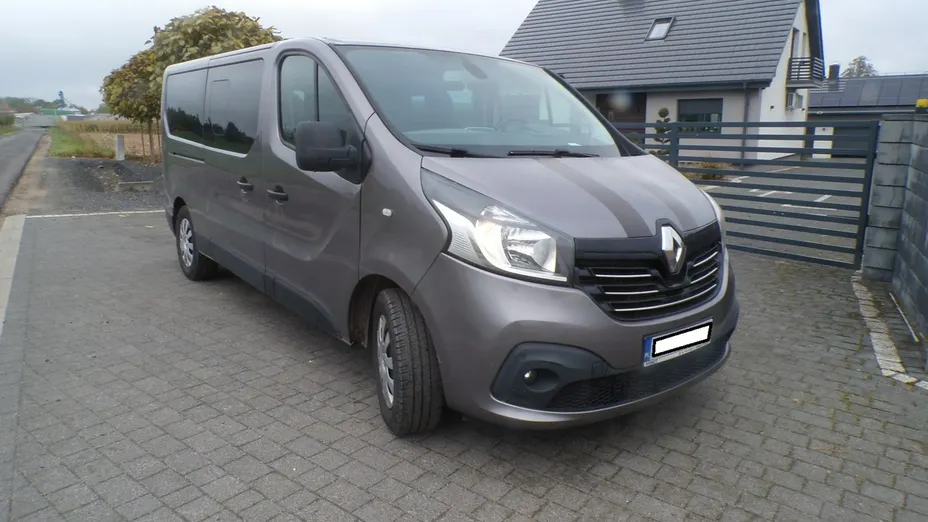 RENAULT Trafic -