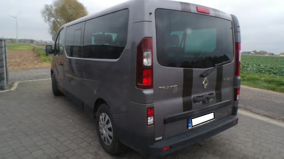 RENAULT Trafic -