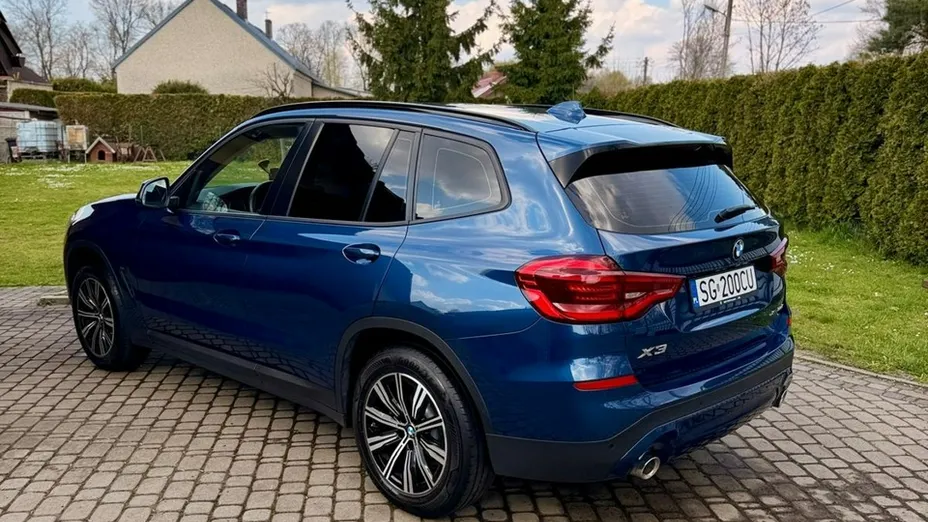 BMW X3 -