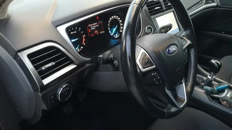 FORD Mondeo -
