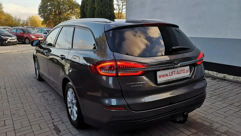 FORD Mondeo -