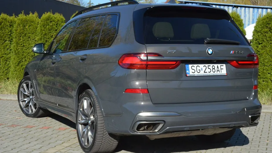 BMW X7 -