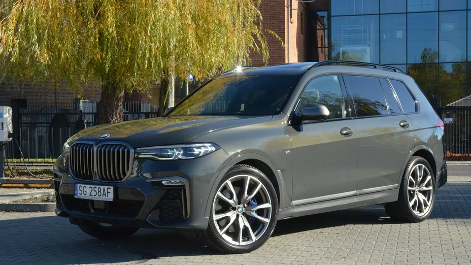 BMW X7 -