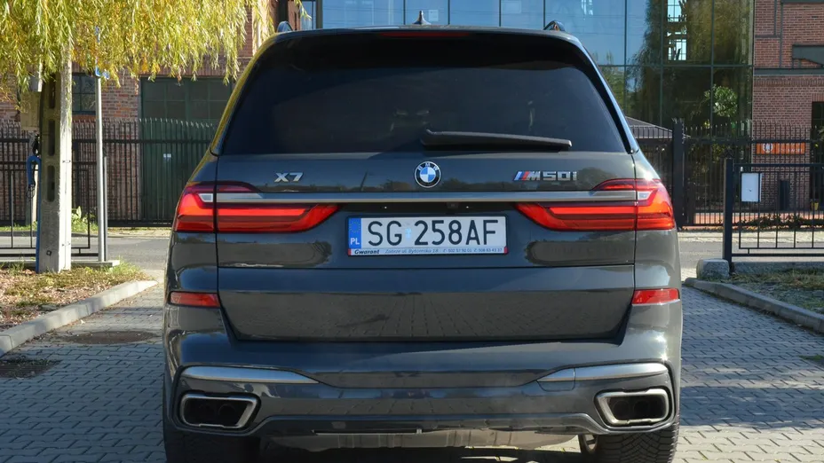 BMW X7 -
