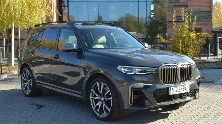 BMW X7 -