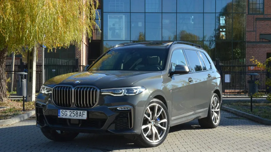 BMW X7 -