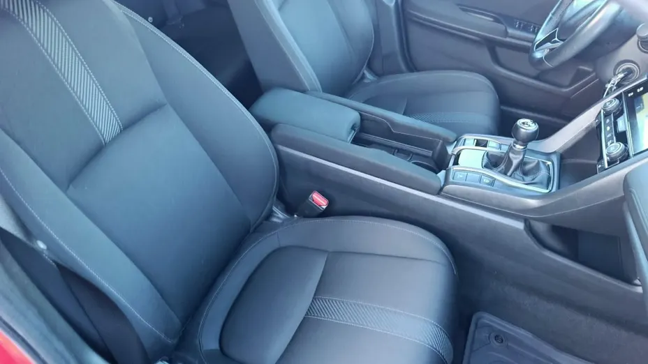 HONDA Civic -