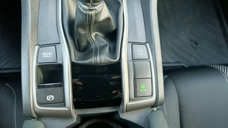 HONDA Civic -