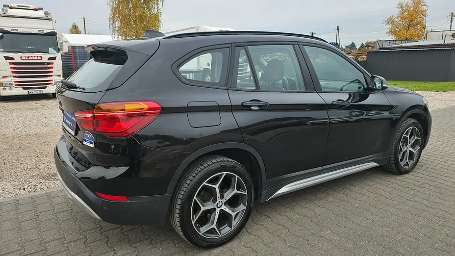 BMW X1 -