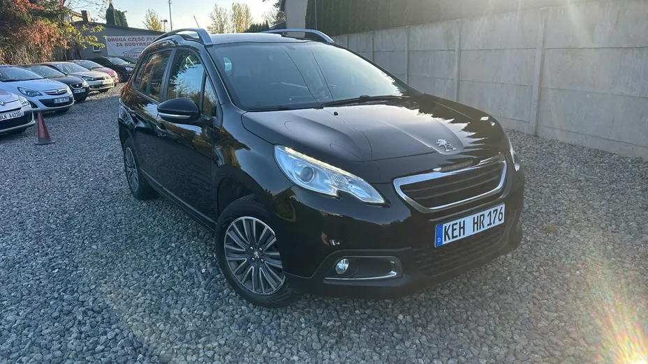 PEUGEOT 2008 -