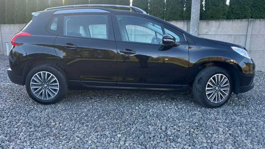 PEUGEOT 2008 -