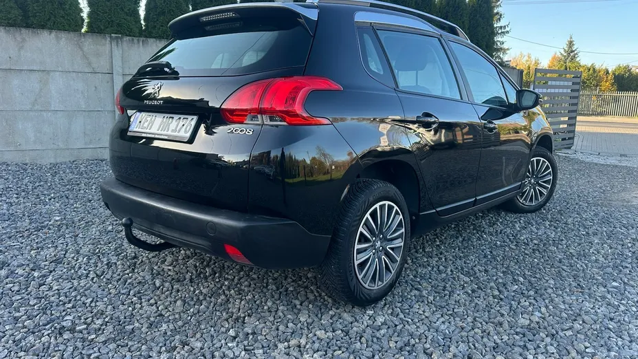 PEUGEOT 2008 -