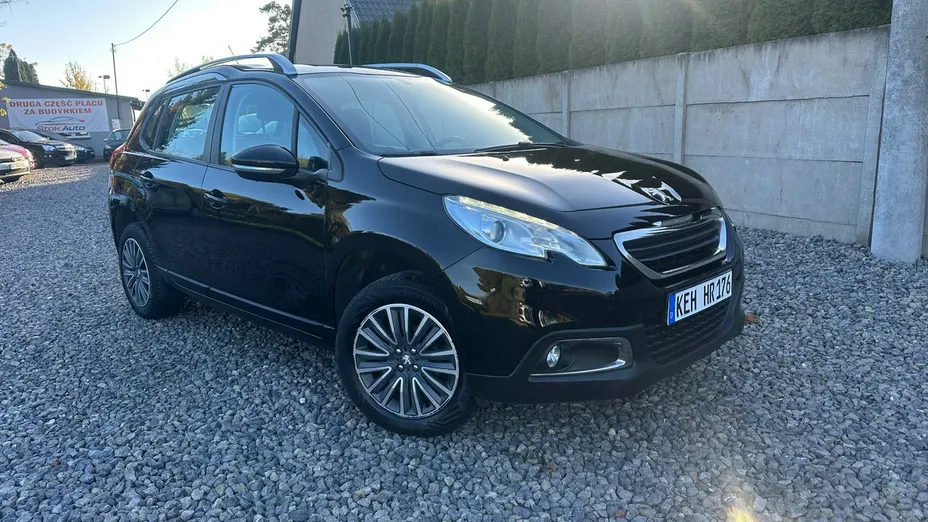 PEUGEOT 2008 -