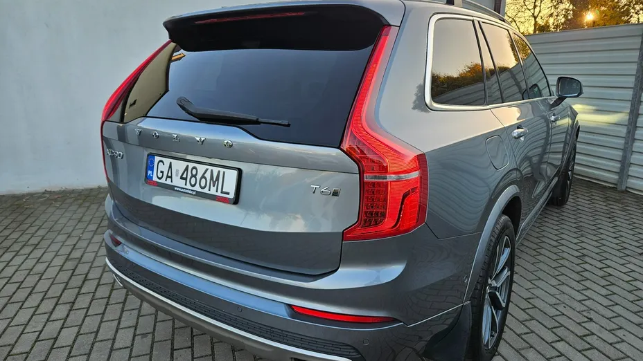 VOLVO XC90 -