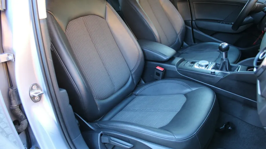 AUDI A3 Limousine -
