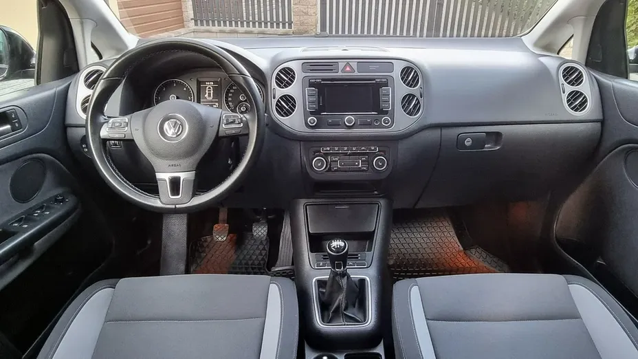 VOLKSWAGEN Golf Plus -