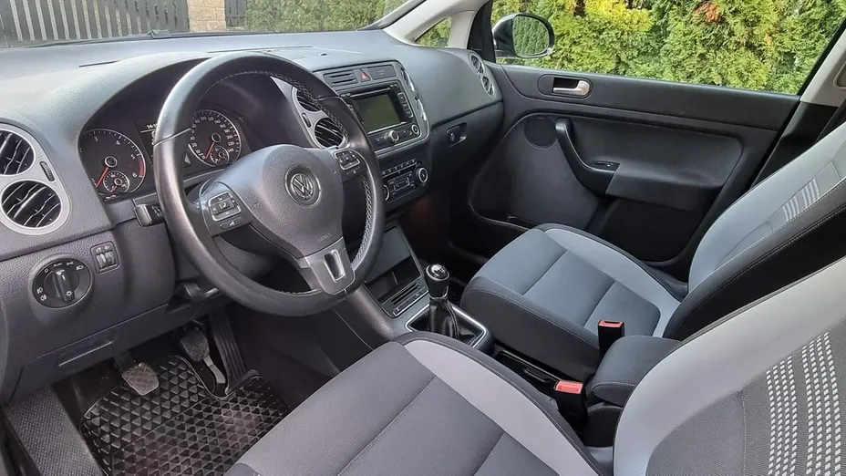 VOLKSWAGEN Golf Plus -