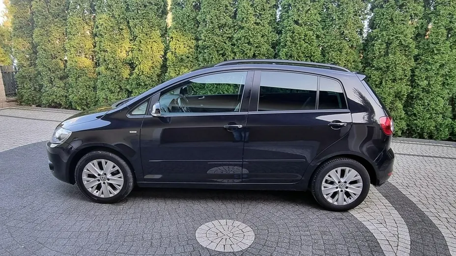 VOLKSWAGEN Golf Plus -