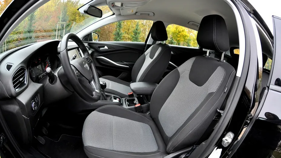 OPEL Grandland X -