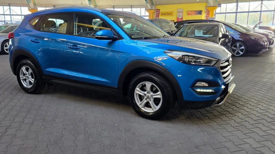 HYUNDAI Tucson -