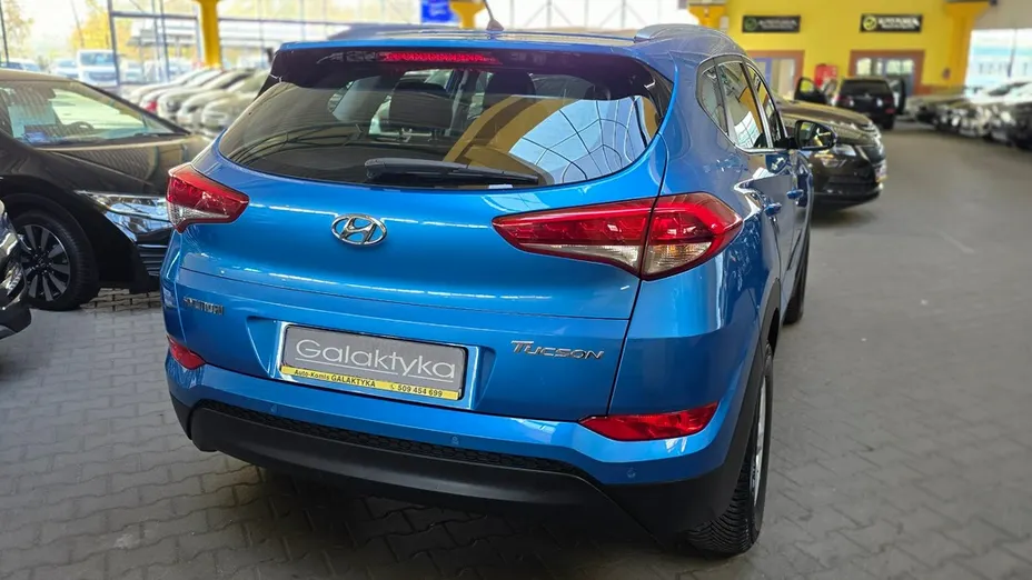 HYUNDAI Tucson -