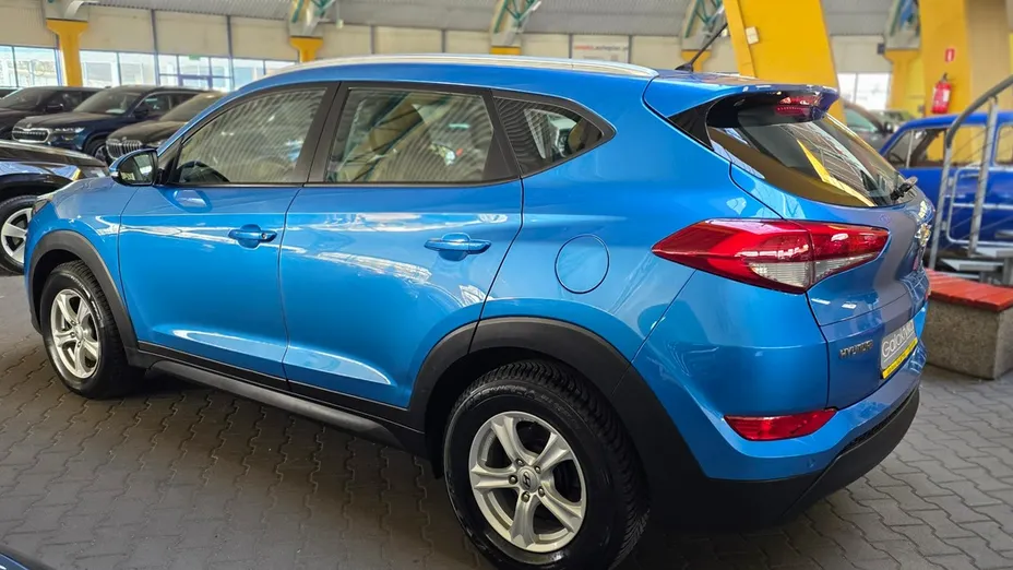HYUNDAI Tucson -