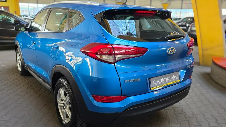 HYUNDAI Tucson -