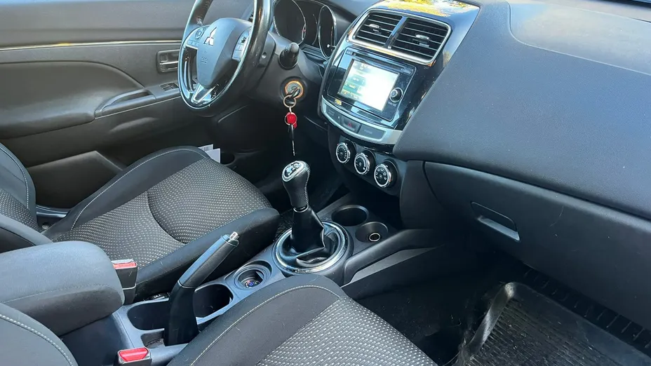 MITSUBISHI ASX -